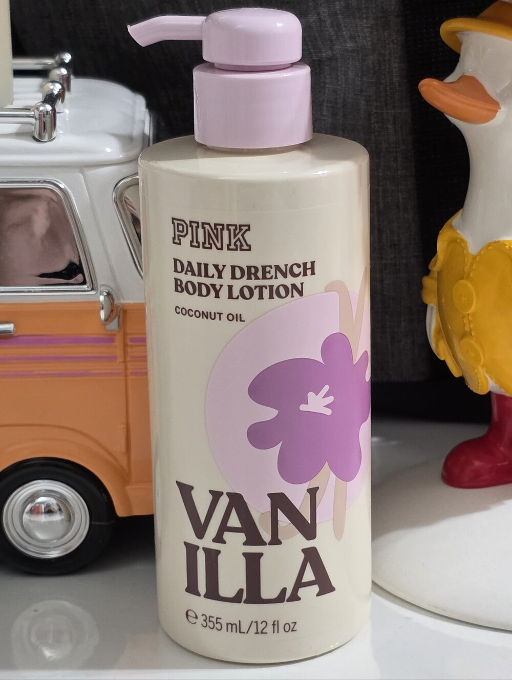 PINK Victoria's Secret Vanilla Daily Drench Body Lotion 12oz NEW